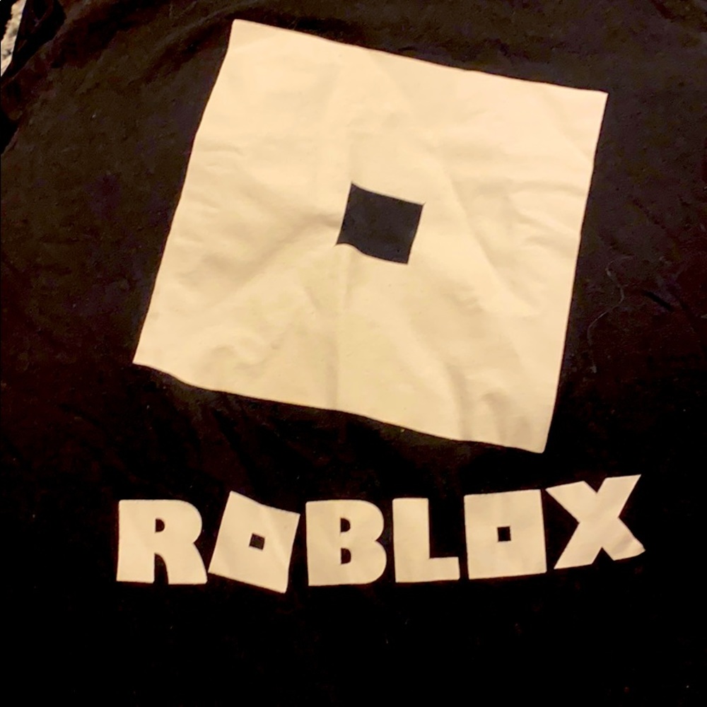 Old Navy Roblox kids tee